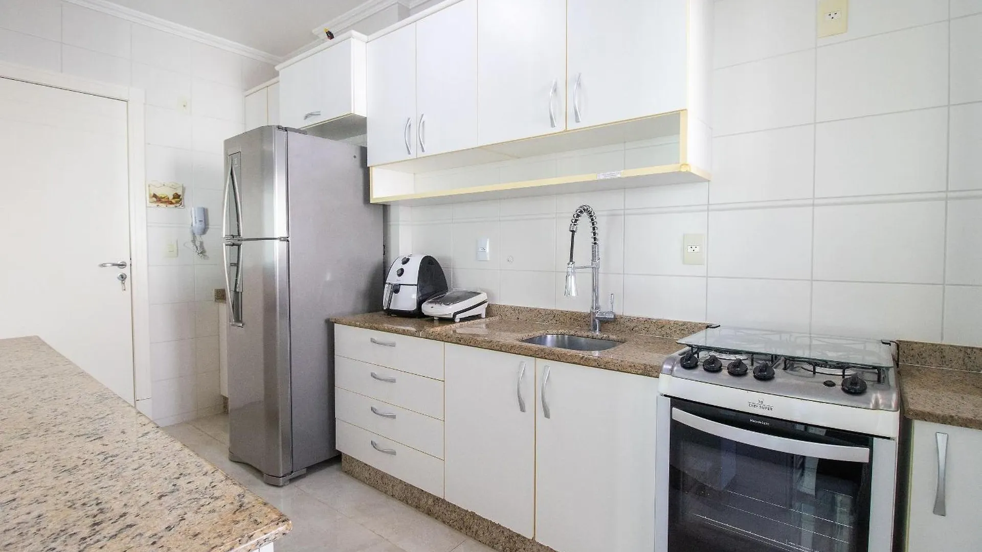 Daire Mtc82 - 2 Dorm, Sacada, Churrasqueira, Garagem Balneario Camboriu